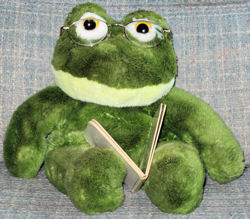 green frog cartoon puppet