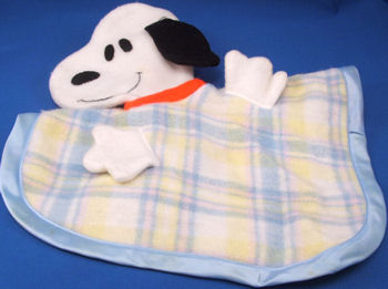 Knickerbocker WHITE SNOOPY HEAD HANDS BLUE PLAID BLANKIE