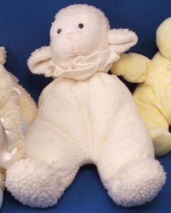 RUSS No. 3888 Floppy LAPPITY White Lamb Waffle Knit Sleeper Ruffle Collar