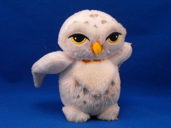 small hedwig plush